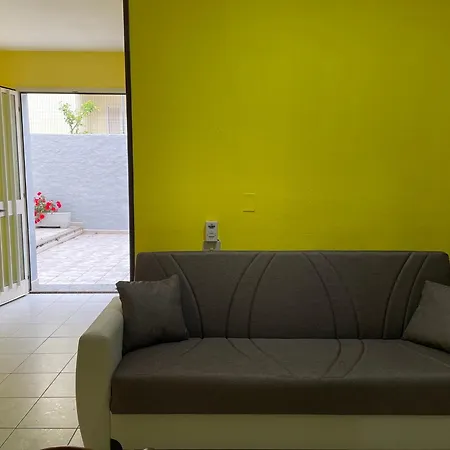Berchida 5 Apartment *