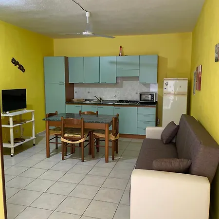 Berchida 5 Apartamento La Caletta